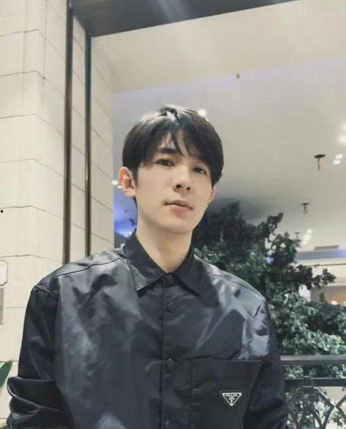 狗仔爆料霍建华林心如视频,狗仔爆料背后的真相 第1张 狗仔爆料霍建华林心如视频,狗仔爆料背后的真相 第1张